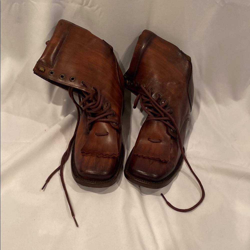 Vintage women Brown Leather Shoes